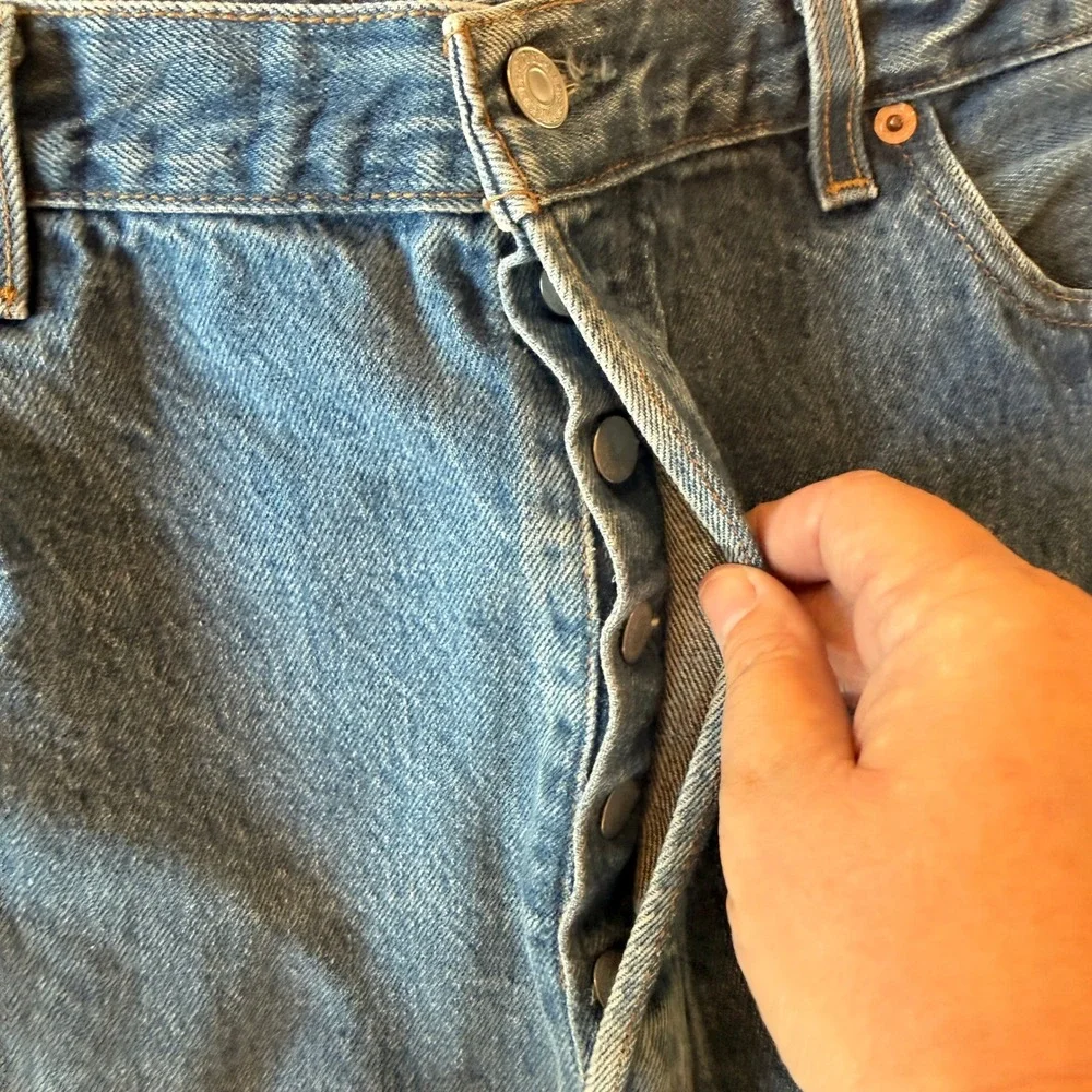 Levis levi men